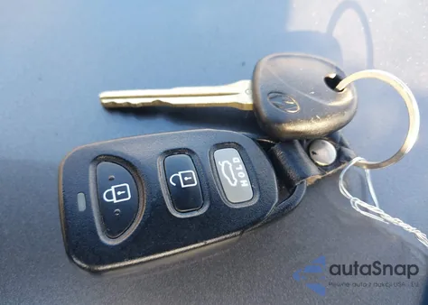 2018 Hyundai Elantra Se z USA, uszkodzony, nr VIN 5NPD74LF2JH384730